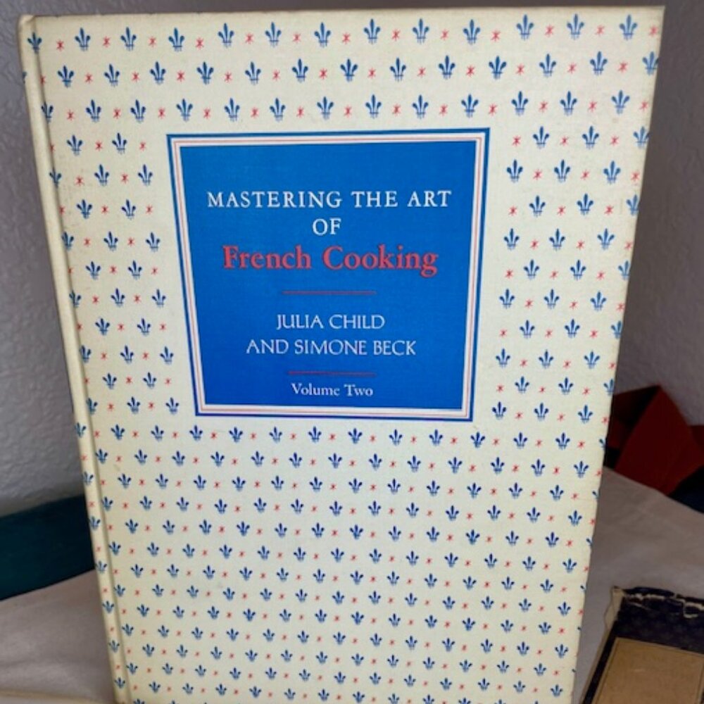 Mastering Art of French Cooking Julia Child HB DJ 1st Edition 1970 Cookbook
